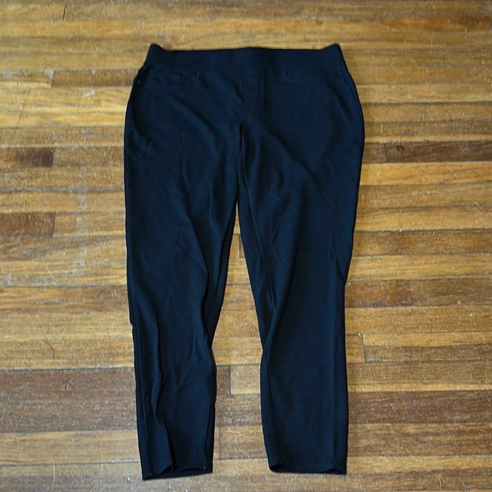 Seven7 Women’s Black Pull On Leggings, Large